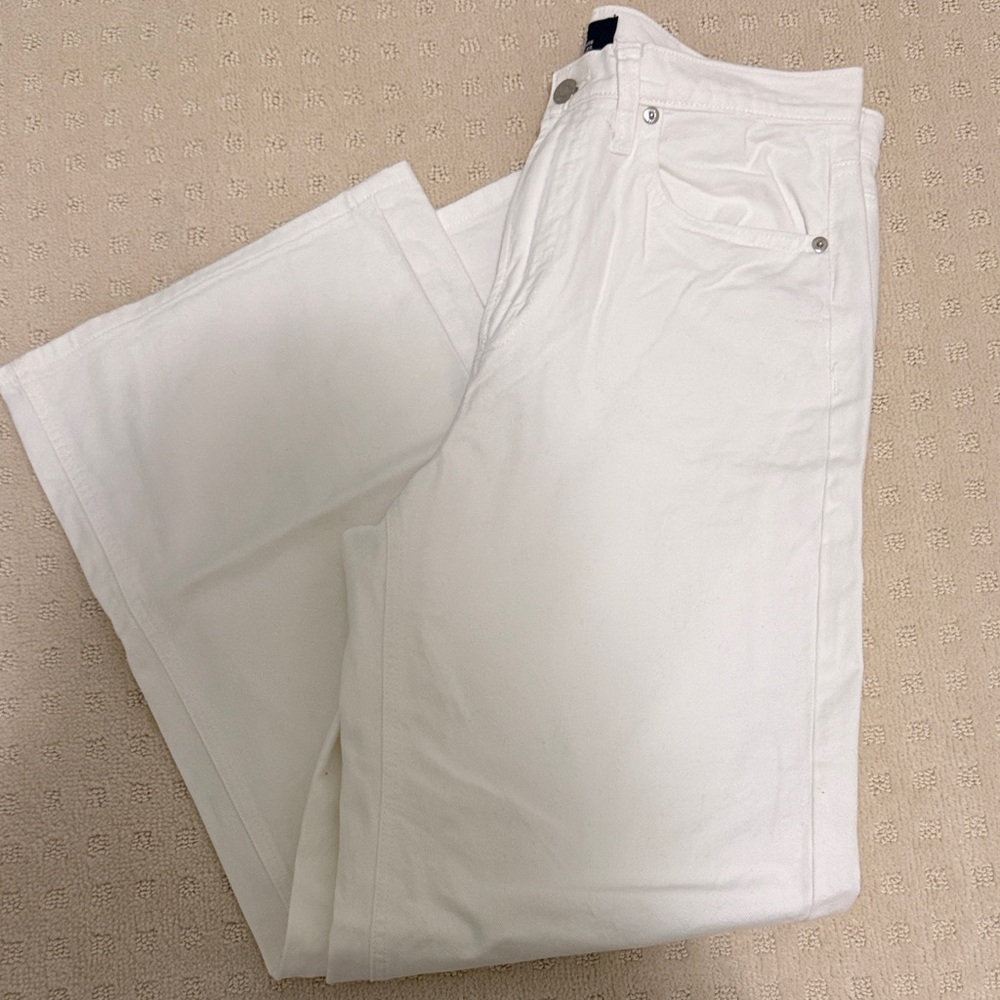 Gap factory Women's White Jeans high rise wide leg size 8/29r